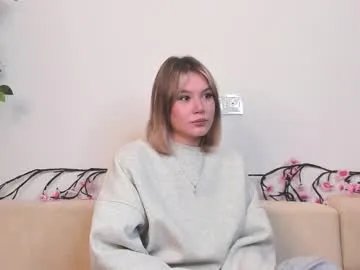 tawnynothstine from Chaturbate