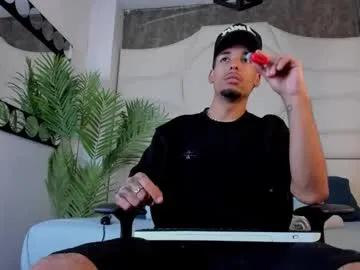 Sexy thiagoferreti_ from Chaturbate thiagoferreti_ from Chaturbate