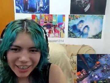 vaioletuwu from Chaturbate