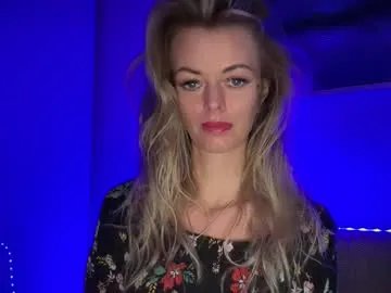 valerieluvsugar from Chaturbate