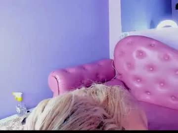 valerysalasar from Chaturbate