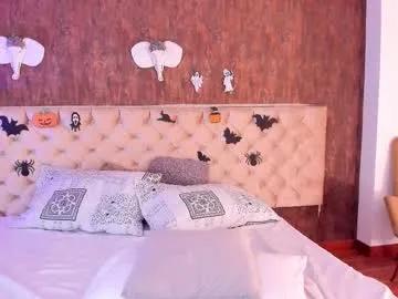 vanesapriest from Chaturbate