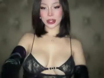 weebu010 from Chaturbate