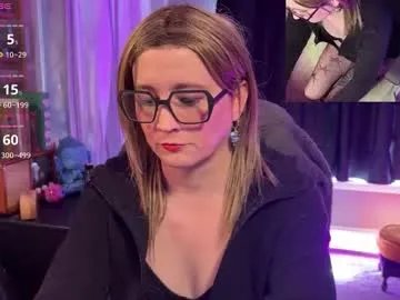 wetrainbows from Chaturbate