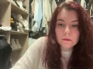 xeniaglad from Chaturbate
