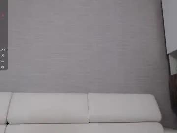 yummy_blonde from Chaturbate