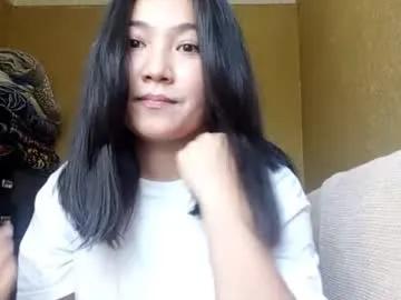 yuonneaquilar from Chaturbate