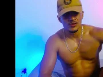 yvan_latin from Chaturbate