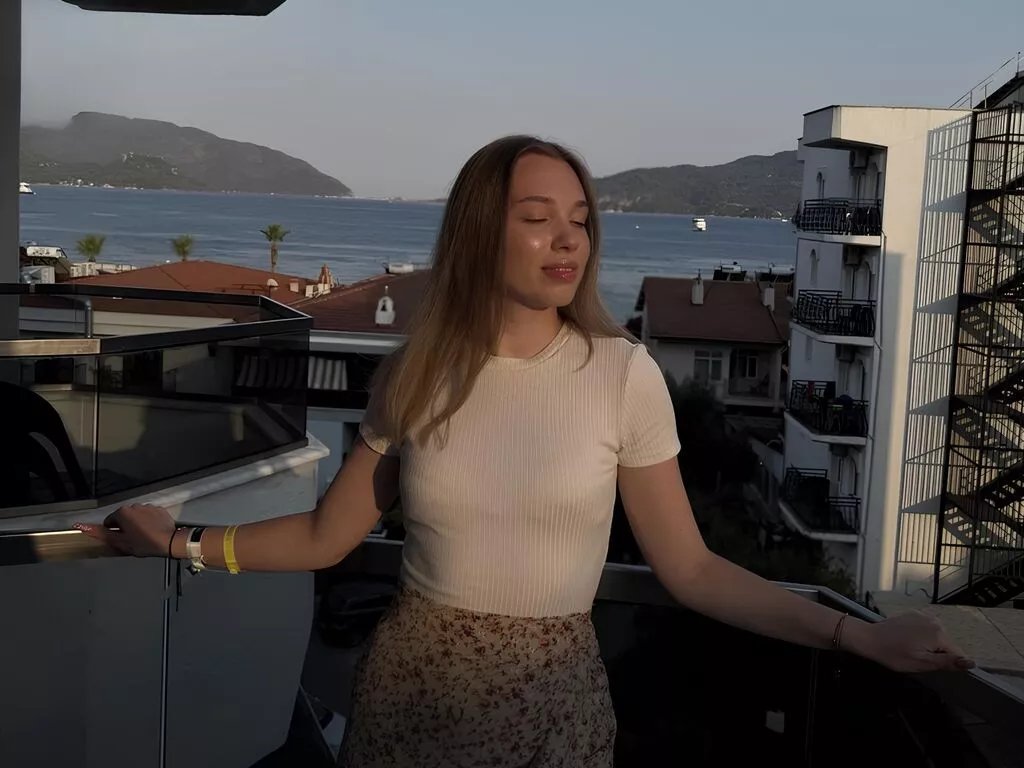 AshleyWin from LiveJasmin