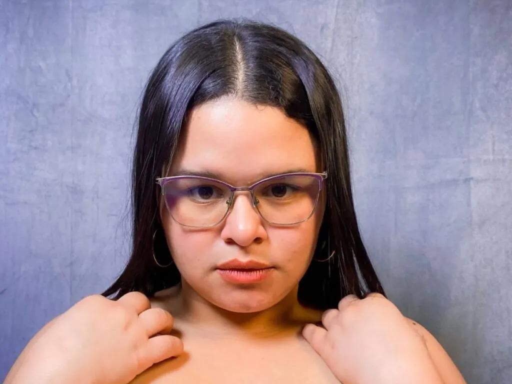 BellenWein from LiveJasmin