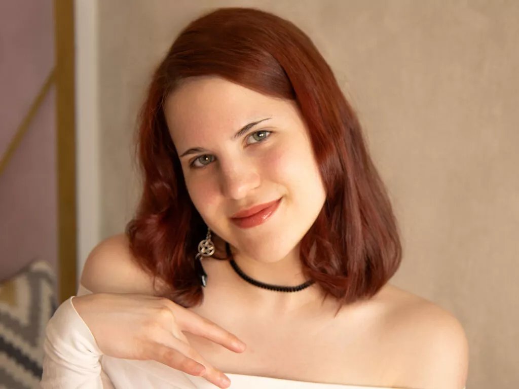 IrisPenrose from LiveJasmin