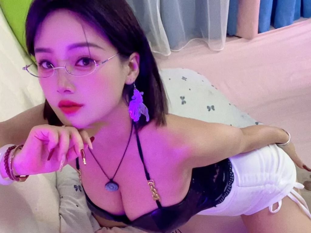 NolanMia from LiveJasmin