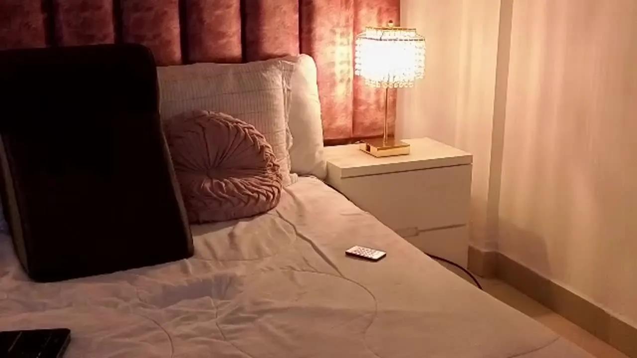 AleRose from Streamray