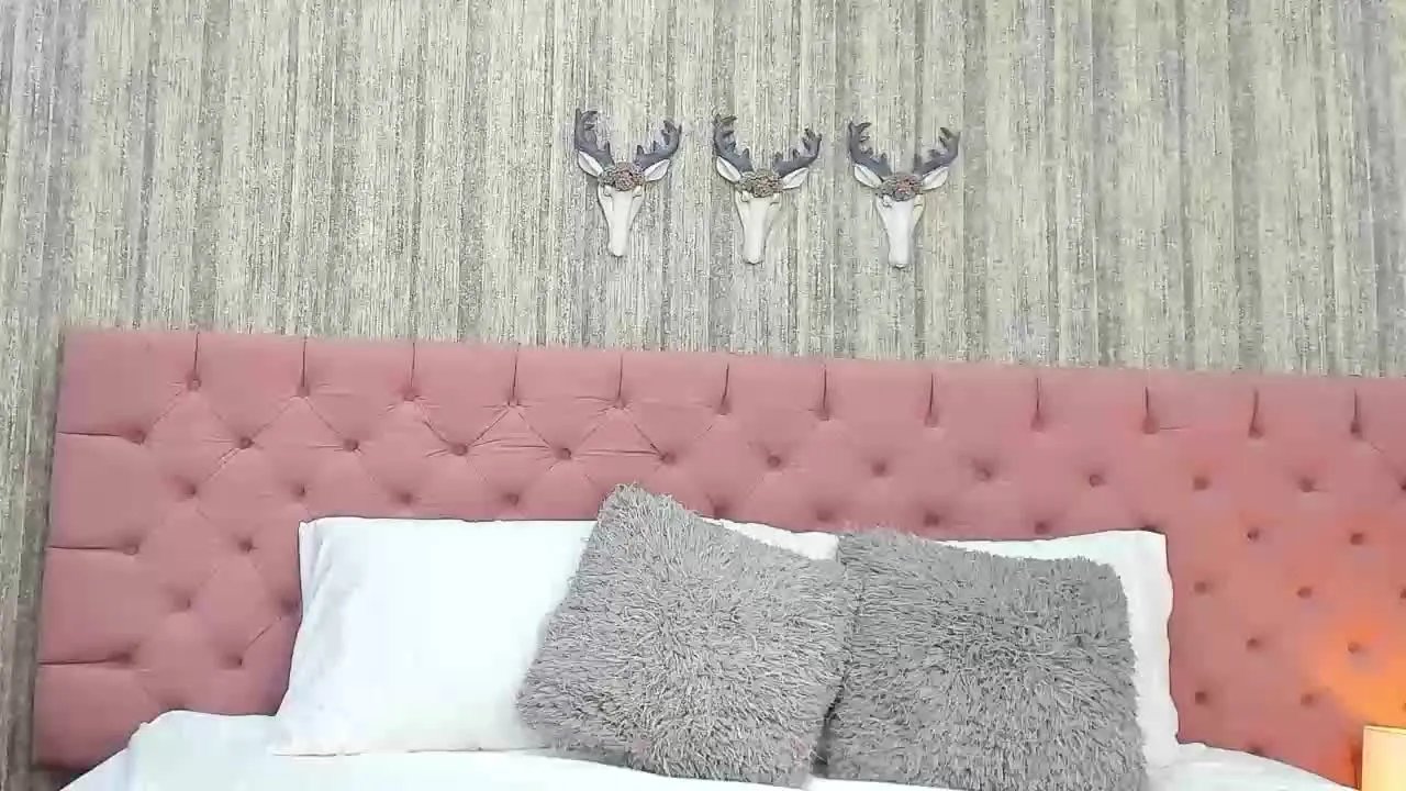 Watch AuroraNexus, she wants to masturbate for you AuroraNexus from Streamray