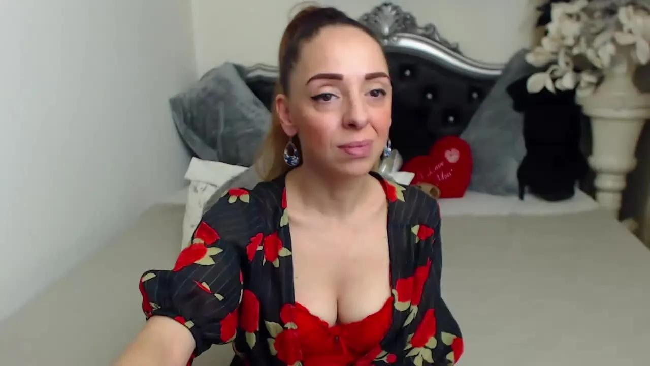 Cute AylyneRichards from Streamray AylyneRichards from Streamray