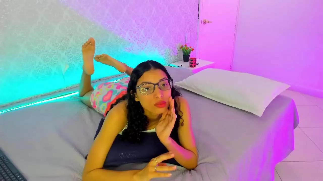 Streamray BeccaReedd BeccaReedd from Streamray