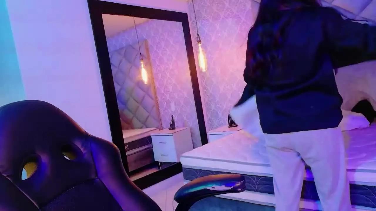 Caro_Adams from Streamray