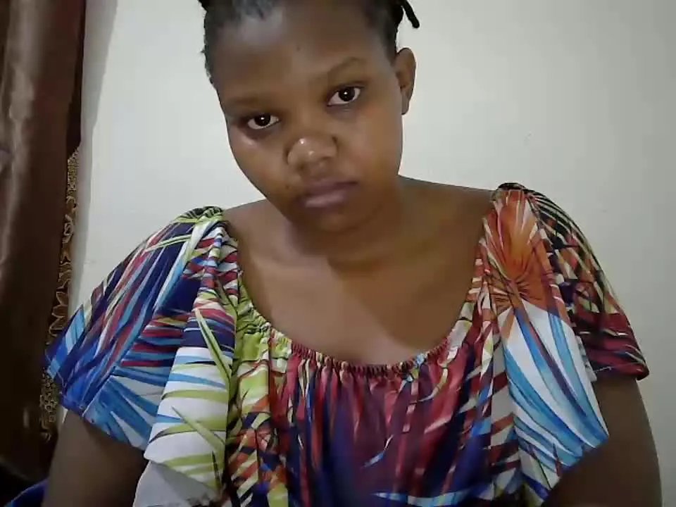 Cuteebony2 from Streamray