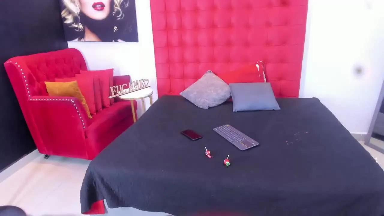 KiaraBelle from Streamray