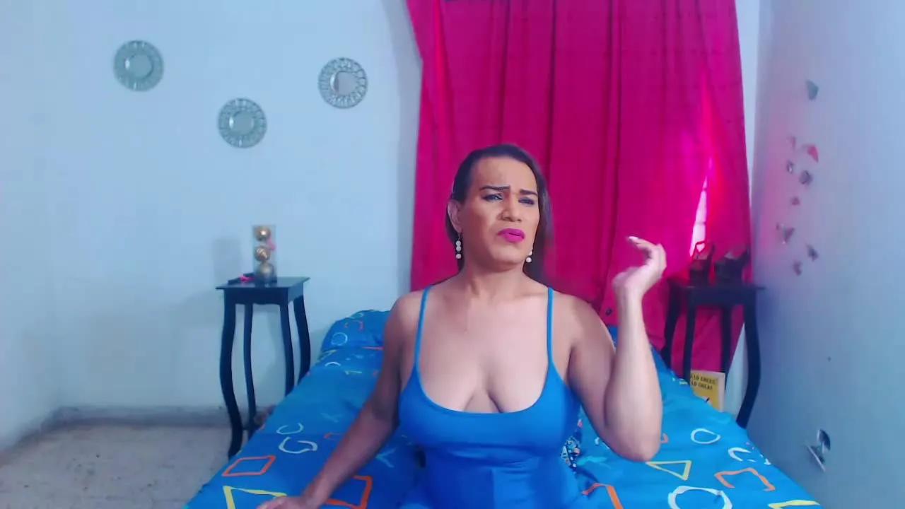 Sweet Kimberlyfor4TS wants you to fuck zir body now kimberlyfor4TS from Streamray