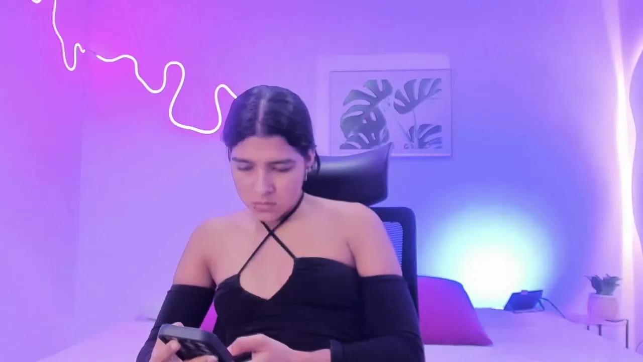 Kitty_Rosse from Streamray