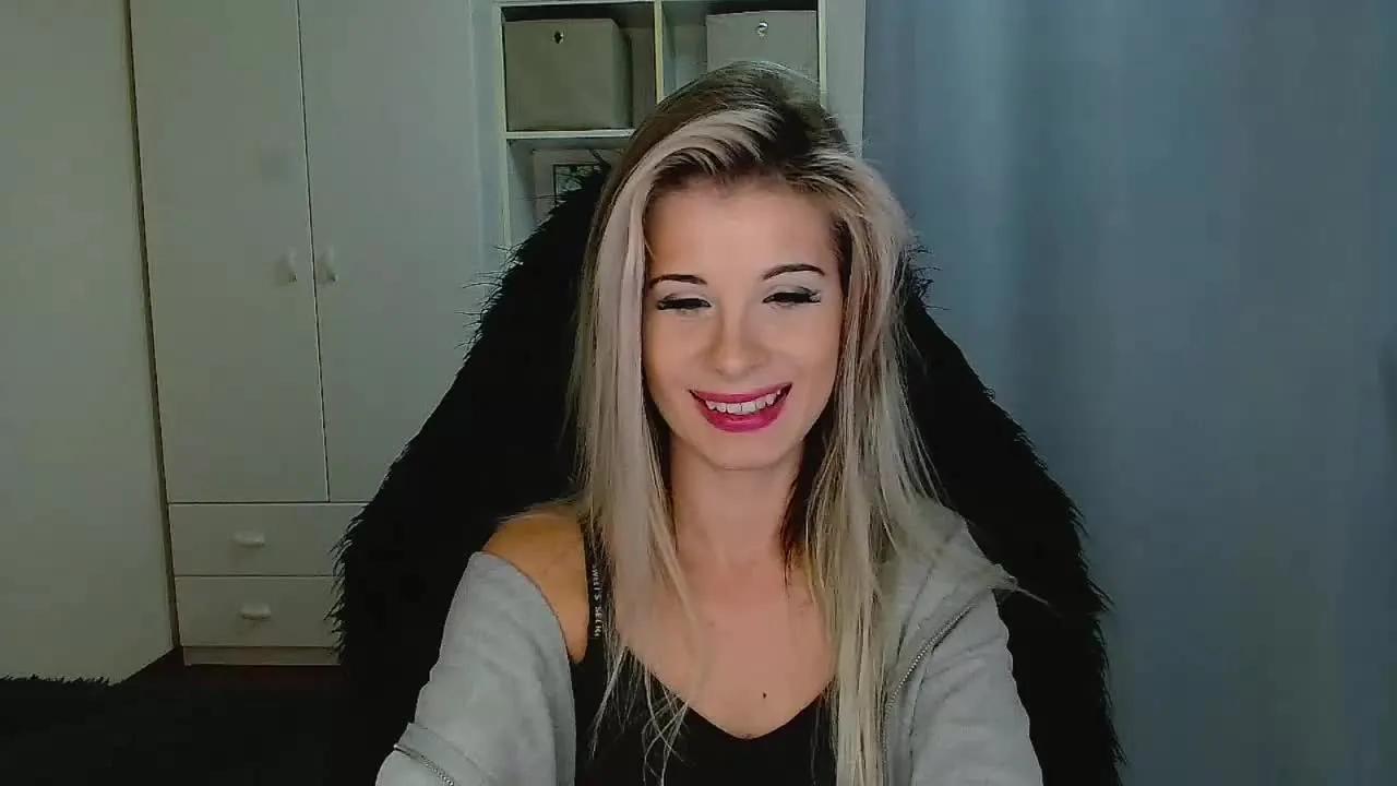 Watch 23 years old KristineGirl from Streamray KristineGirl from Streamray