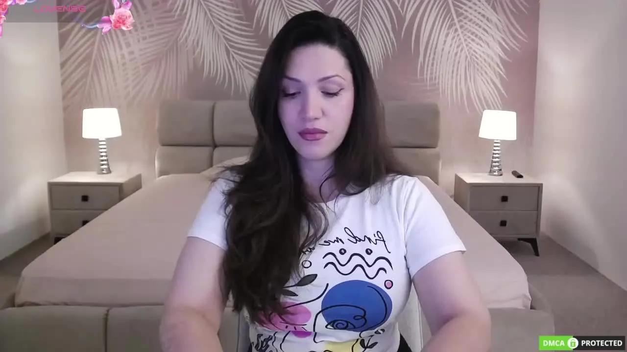 Masturbate to LaraK, she wants to masturbate for you LaraK from Streamray