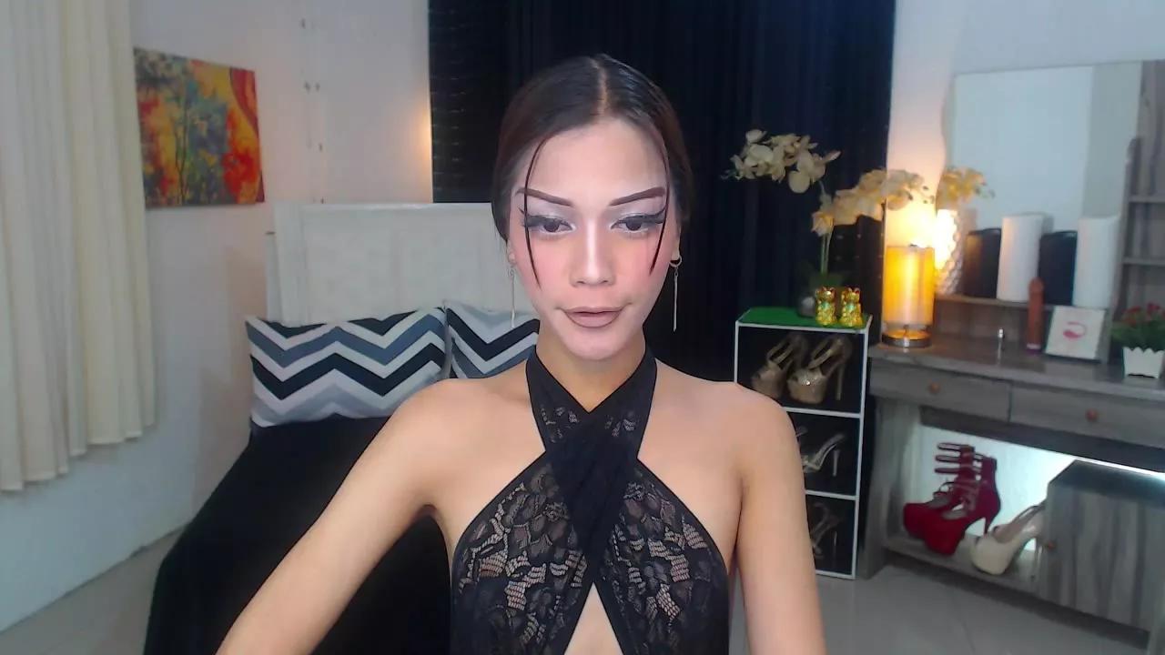 MissCharlotteTS on Streamray 