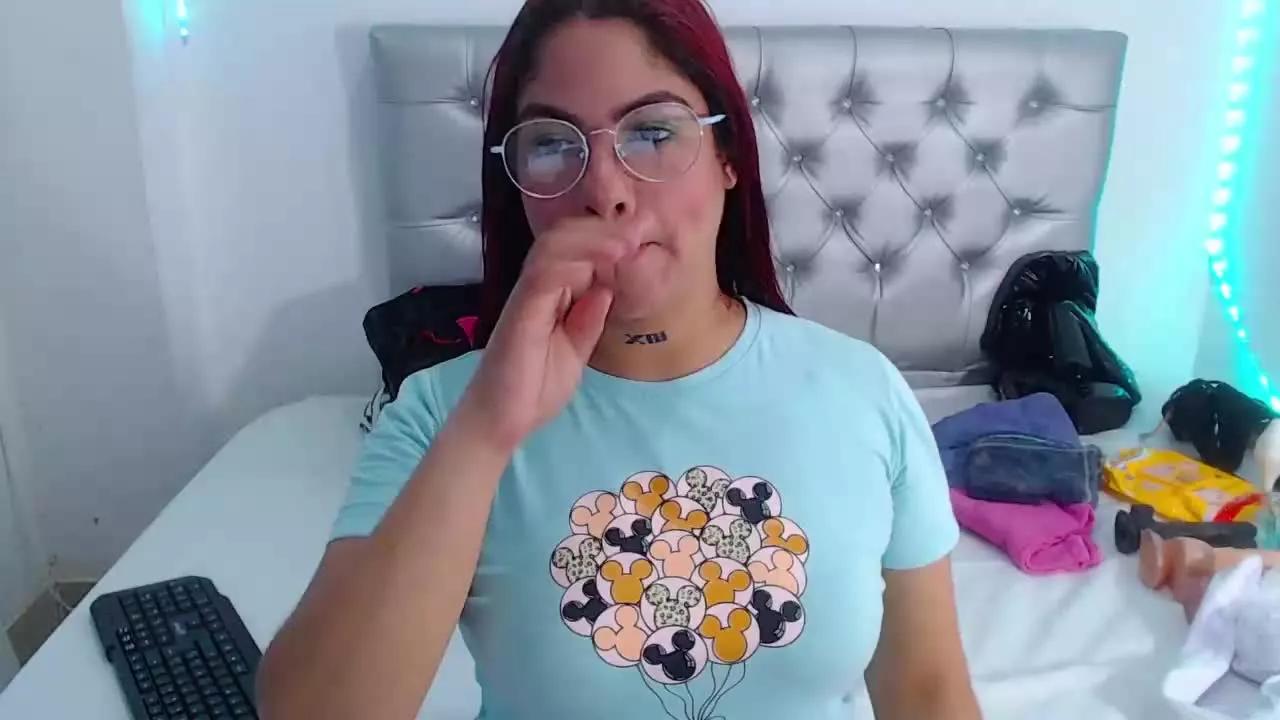 Missy_cougar1 on Streamray 