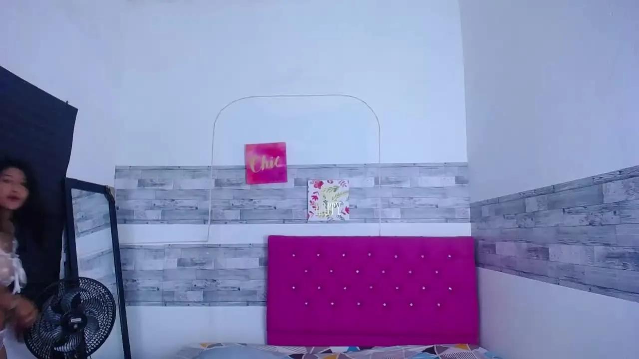 Newbieneighbor1 from Streamray