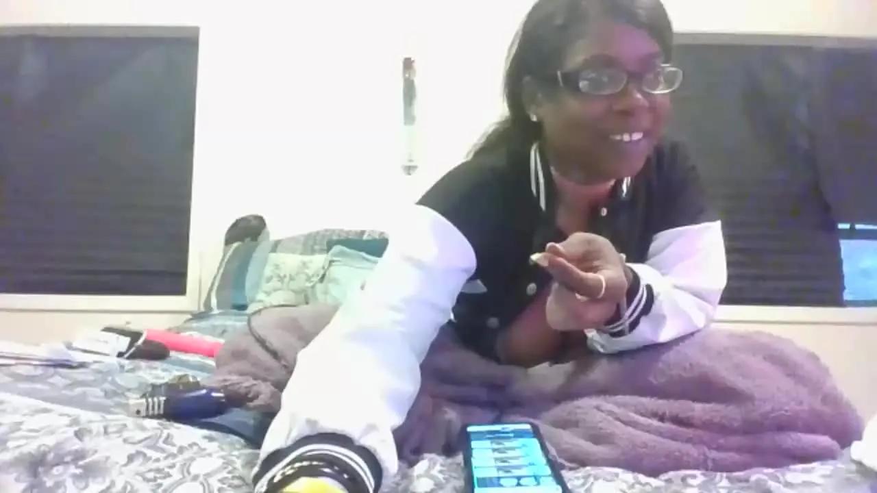 realkiki from Streamray