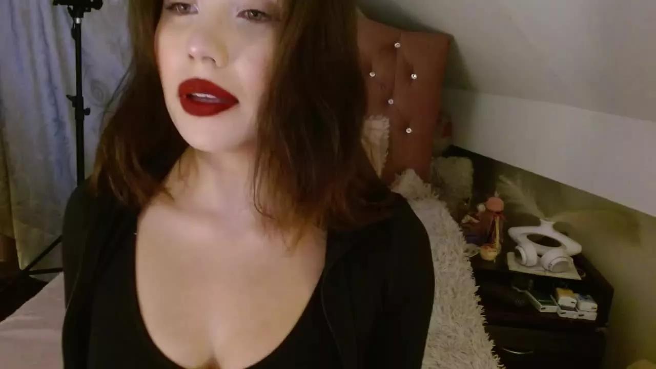 SarayRoussel on Streamray 