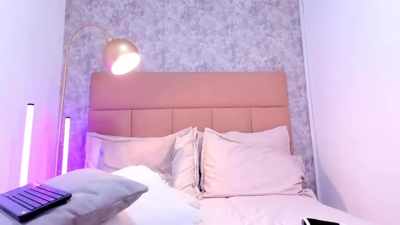 SophieWilliiams from Streamray