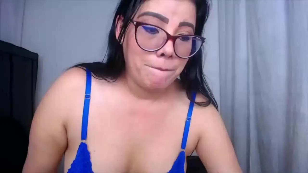 ValentynaGuzman from Streamray