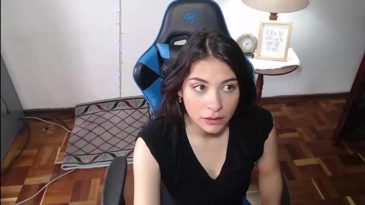 Try 23 years old Velvetdesire from Streamray Velvetdesire from Streamray