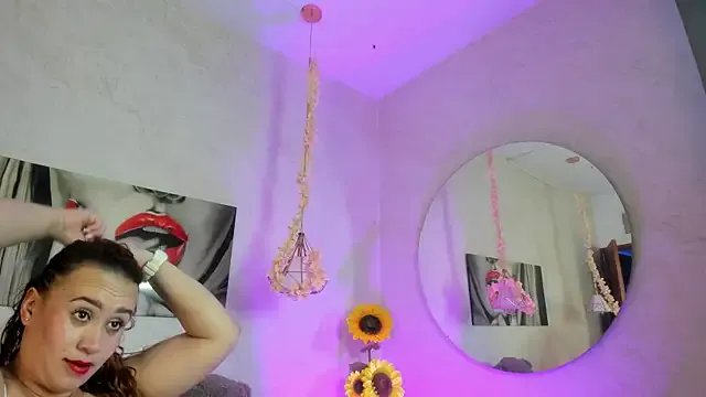 AFRODITAARGENNUS from StripChat