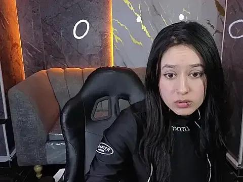 Aleja05_b from StripChat