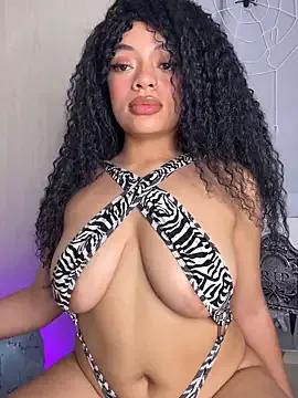 Checkout Alyssa_Houston, she wants to masturbate for you Alyssa_Houston from StripChat