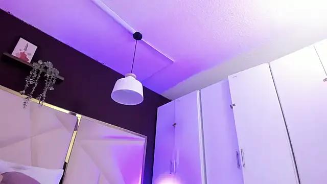 April_bowie from StripChat