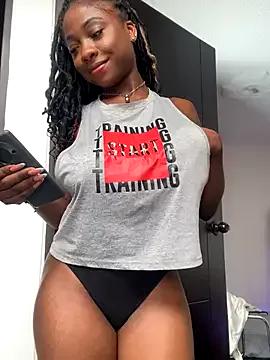 Astergray21 from StripChat