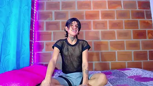 bellamy_094 from StripChat