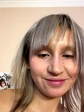 Discover Bigbabykiki, she wants to masturbate for you bigbabykiki from StripChat