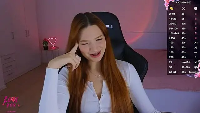 CuteAriel7 from StripChat