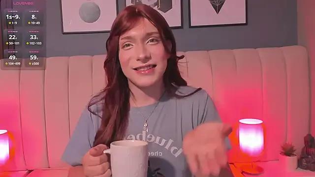 Admire naked stripper DaimondPink DaimondPink from StripChat