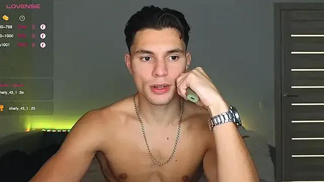 Join 23 years old denlover1 from StripChat denlover1 from StripChat