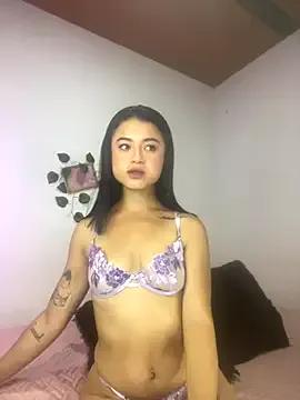 Evelinmiller97 from StripChat