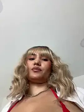 exoticcute from StripChat