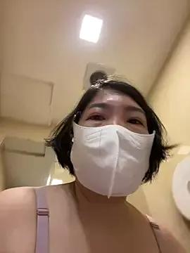 Hachi_Sweetbabie_ on StripChat 