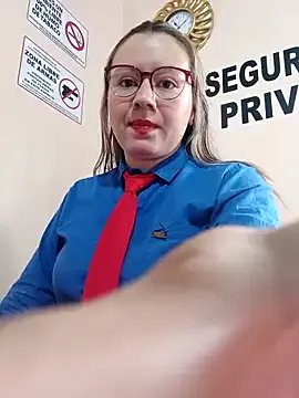 Hannah-colx from StripChat