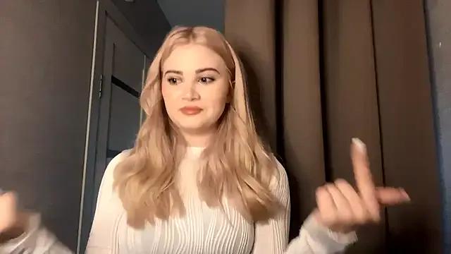 JolieAlto from StripChat